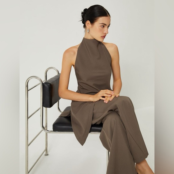Assymetrical co ord halter pant set in brown - Picture 2 of 4